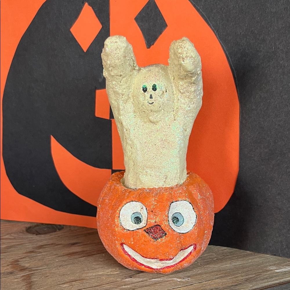 Halloween Ghost in Pumpkin Decor